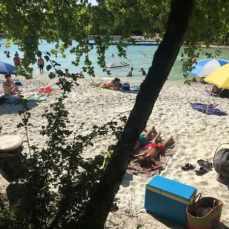 Plage, Les Gites בית נופש *